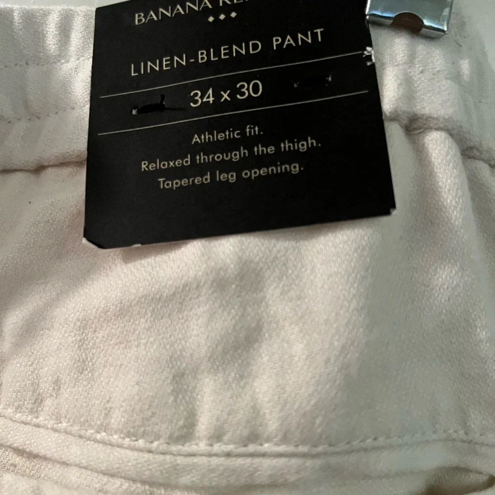 Banana Republic Men's Light Tan Chinos